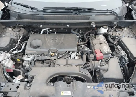 2021 Toyota Rav4 Xle Premium z USA, uszkodzony, nr VIN 2T3A1RFV9MW197535